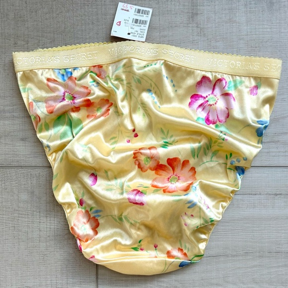 NWT Victoria’s Secret satin panties L - Picture 2 of 5